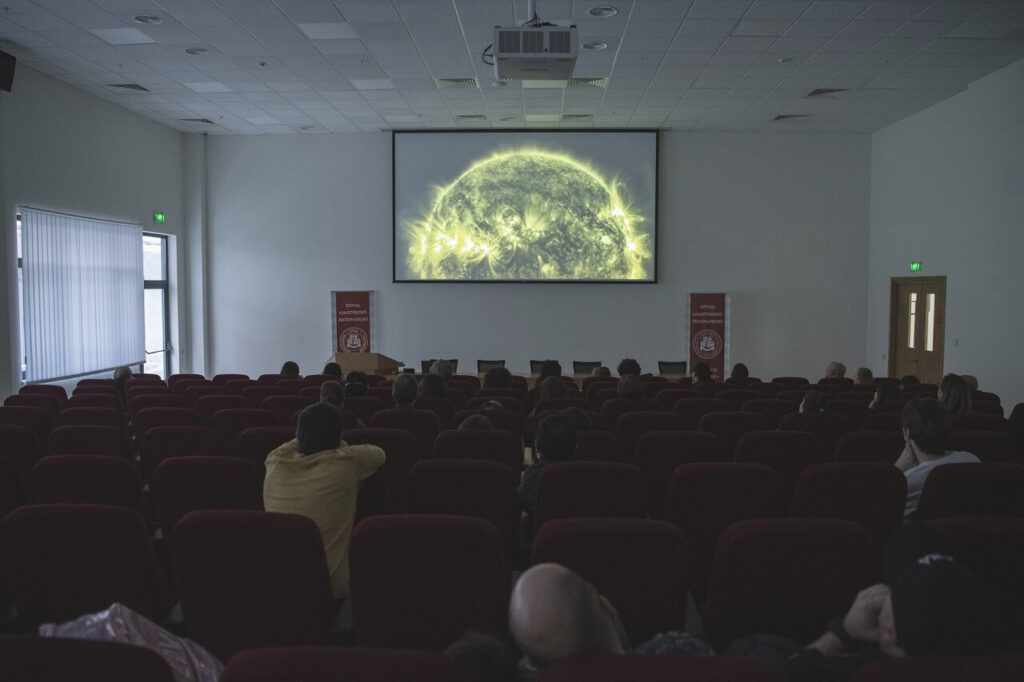 თბილისში მზის შესახებ გადაღებული დოკუმენტური ფილმის პრემიერა გაიმართა — #1tvმეცნიერება