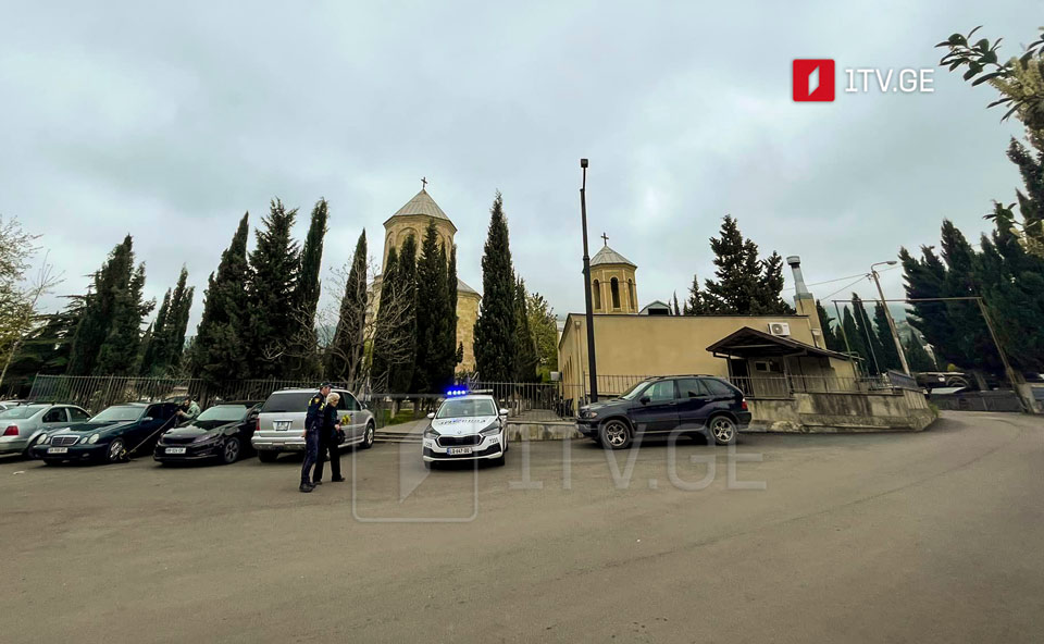 მართლმადიდებელი ეკლესია საფლავთა კურთხევის დღეს აღნიშნავს