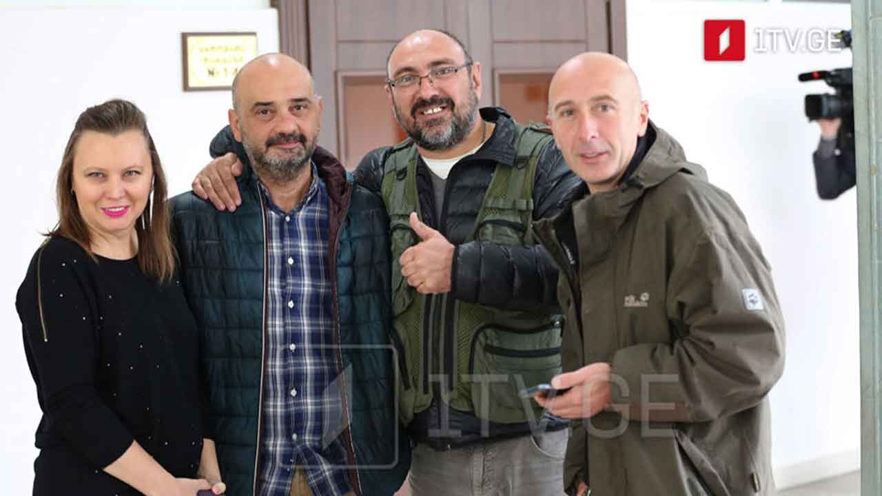 ფოტოგრაფების საქმე - კომპენსაცია მორალური ზიანისთვის