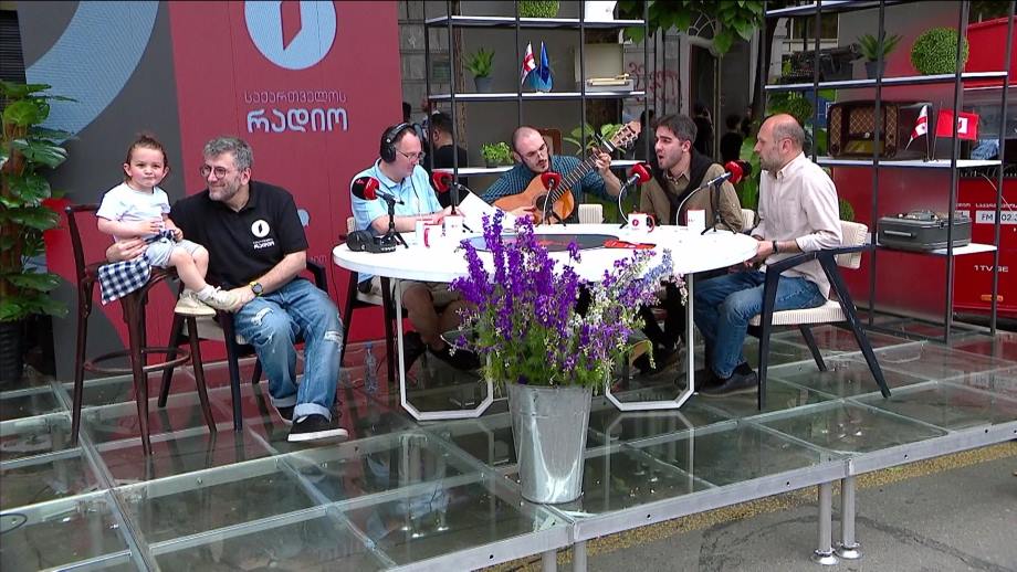 „გოგოვ ნატვრა ამიხდინე“ - ანსამბლი „შავნაბადა“, ვაკო ასათიანი, ონისე კახნიაშვილი, დავით ცინცაძე