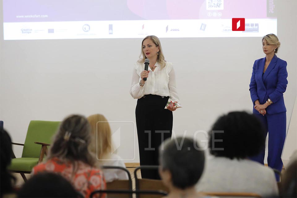 საქართველოს პირველი არხი „ხელოვან ქალთა ციფრული გამოფენის კვირეულის“ მხარდაჭერისთვის დაჯილდოვდა