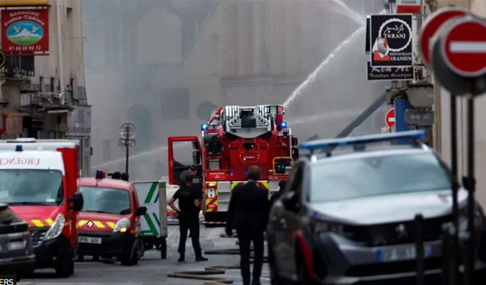 მედიის ცნობით, პარიზში ძლიერი აფეთქების შედეგად, 16 ადამიანი დაშავდა, მათგან შვიდი კრიტიკულ მდგომარეობაშია