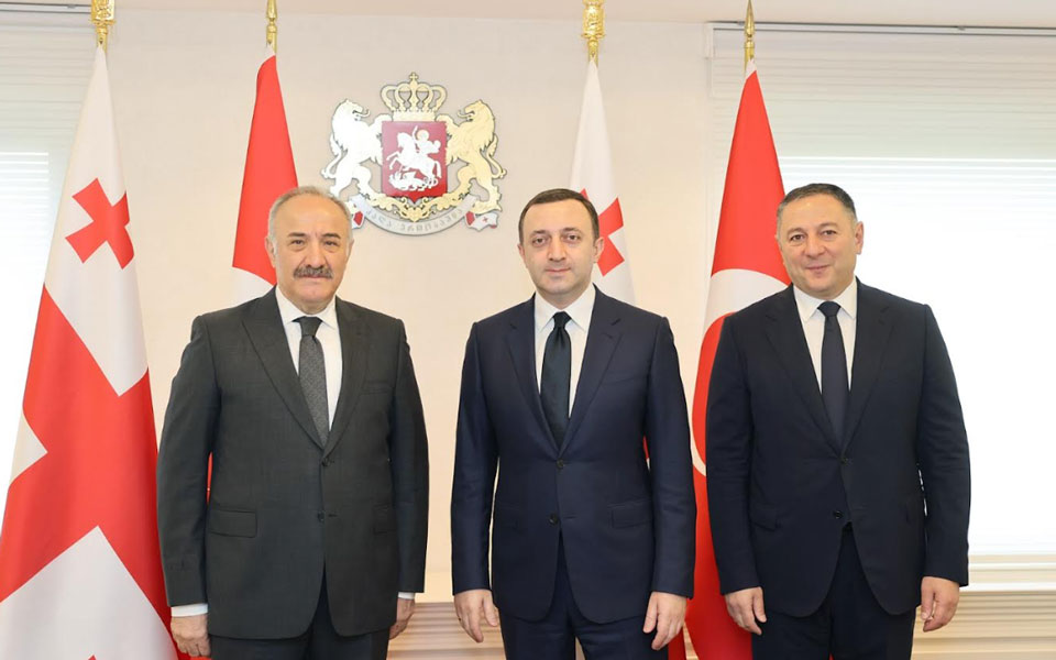 ირაკლი ღარიბაშვილი თურქეთის რესპუბლიკის ეროვნული უსაფრთხოების საბჭოს გენერალურ მდივანს შეხვდა