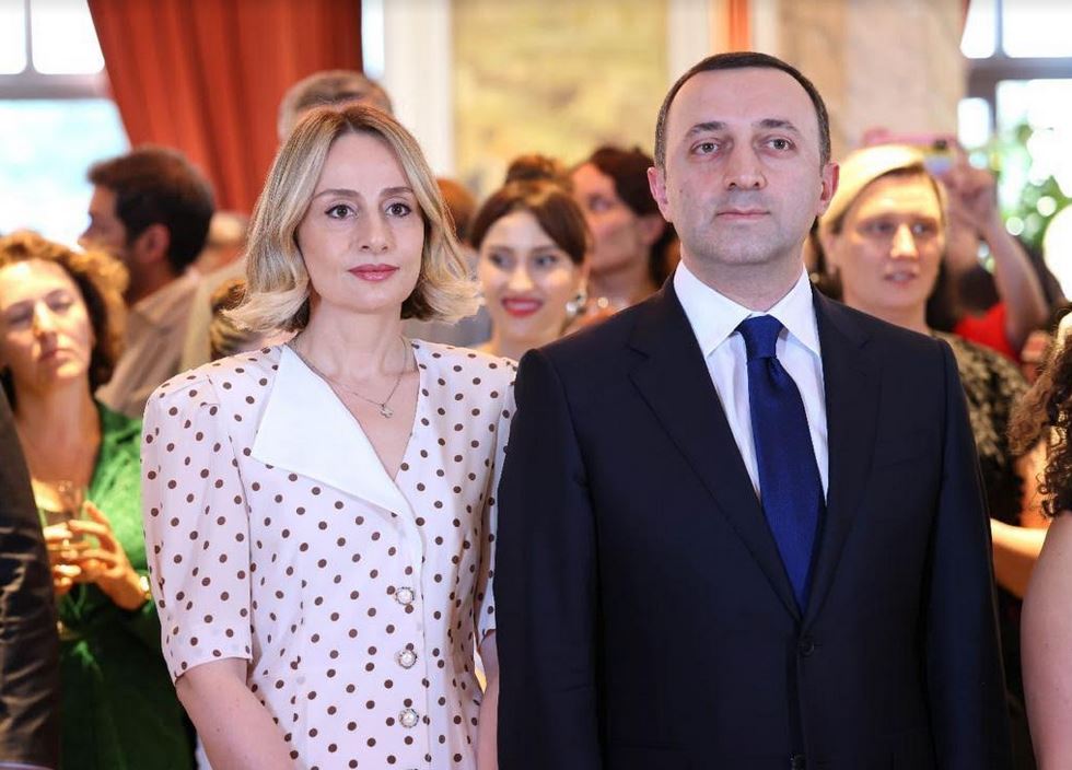 ირაკლი ღარიბაშვილი - გილოცავთ ყველას საფრანგეთის ეროვნულ დღესასწაულს, რომელიც ეკუთვნის ყველა ფრანგს, ასევე საქართველოდან დაწყებული საფრანგეთის ყველა მეგობარს