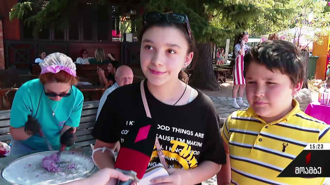 ნაყინის ფესტივალი მთაწმინდის პარკში