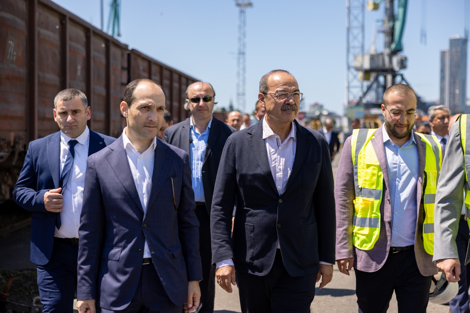 ლევან დავითაშვილმა უზბეკეთის დელეგაციას საქართველოს პორტები, საზღვაო ინფრასტრუქტურა და სექტორში მიმდინარე თუ დაგეგმილი პროექტები გააცნო