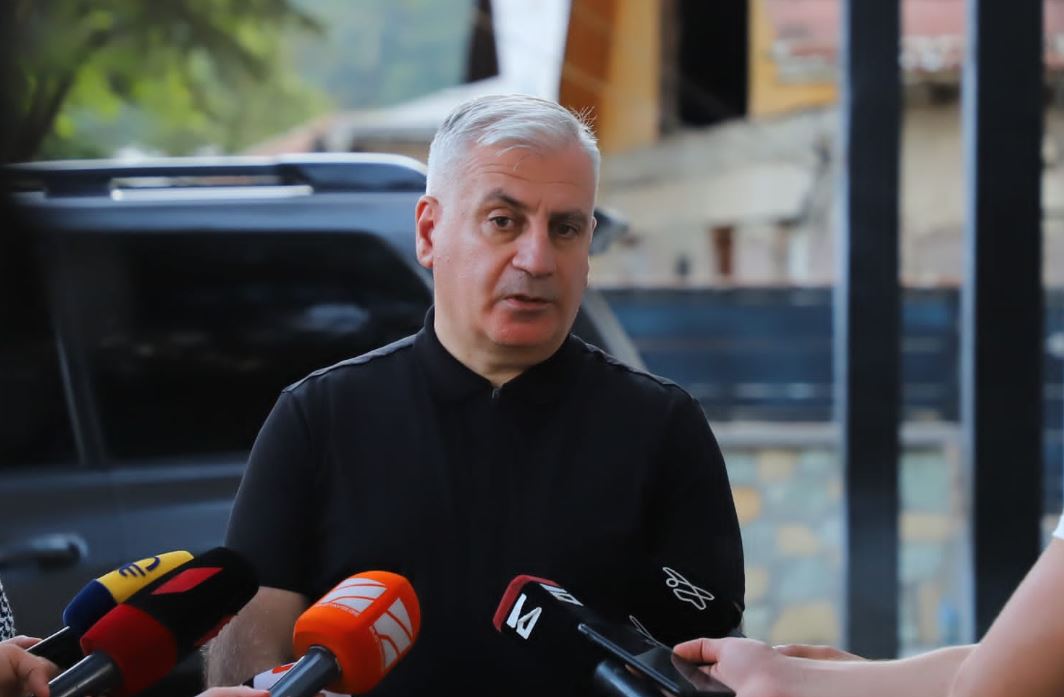 თემურ მღებრიშვილი აცხადებს, რომ სტიქიის ზონაში ინტენსიური სამძებრო სამუშაოები გრძელდება