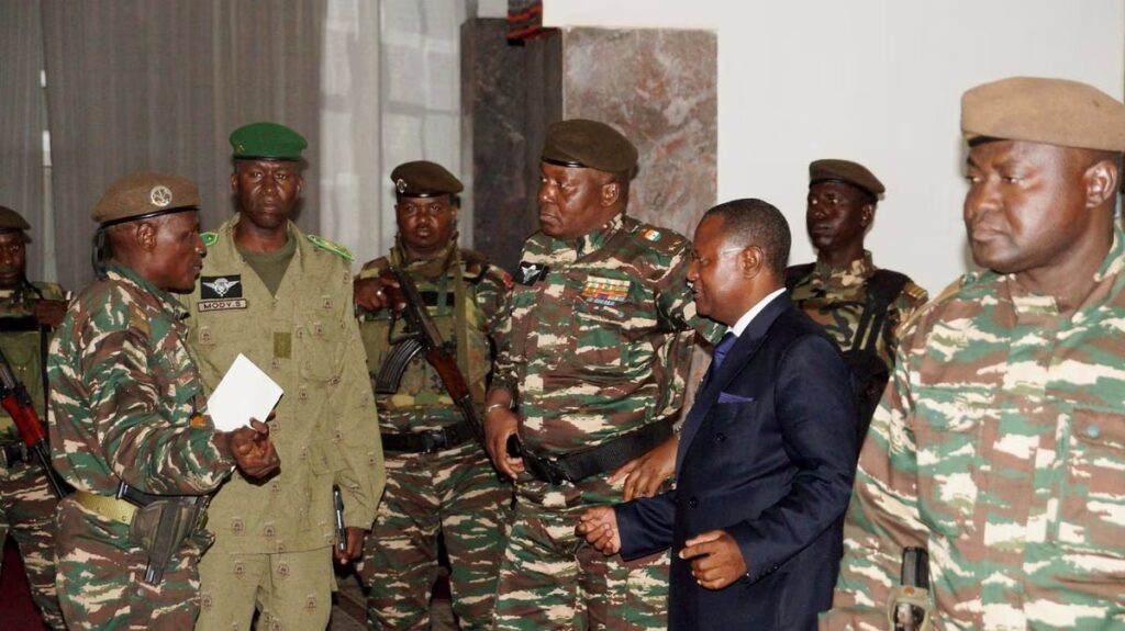 ნიგერის სამხედრო ხუნტა საფრანგეთს ტერორისტების გათავისუფლებაში და საჰაერო სივრცის დარღვევაში ადანაშაულებს