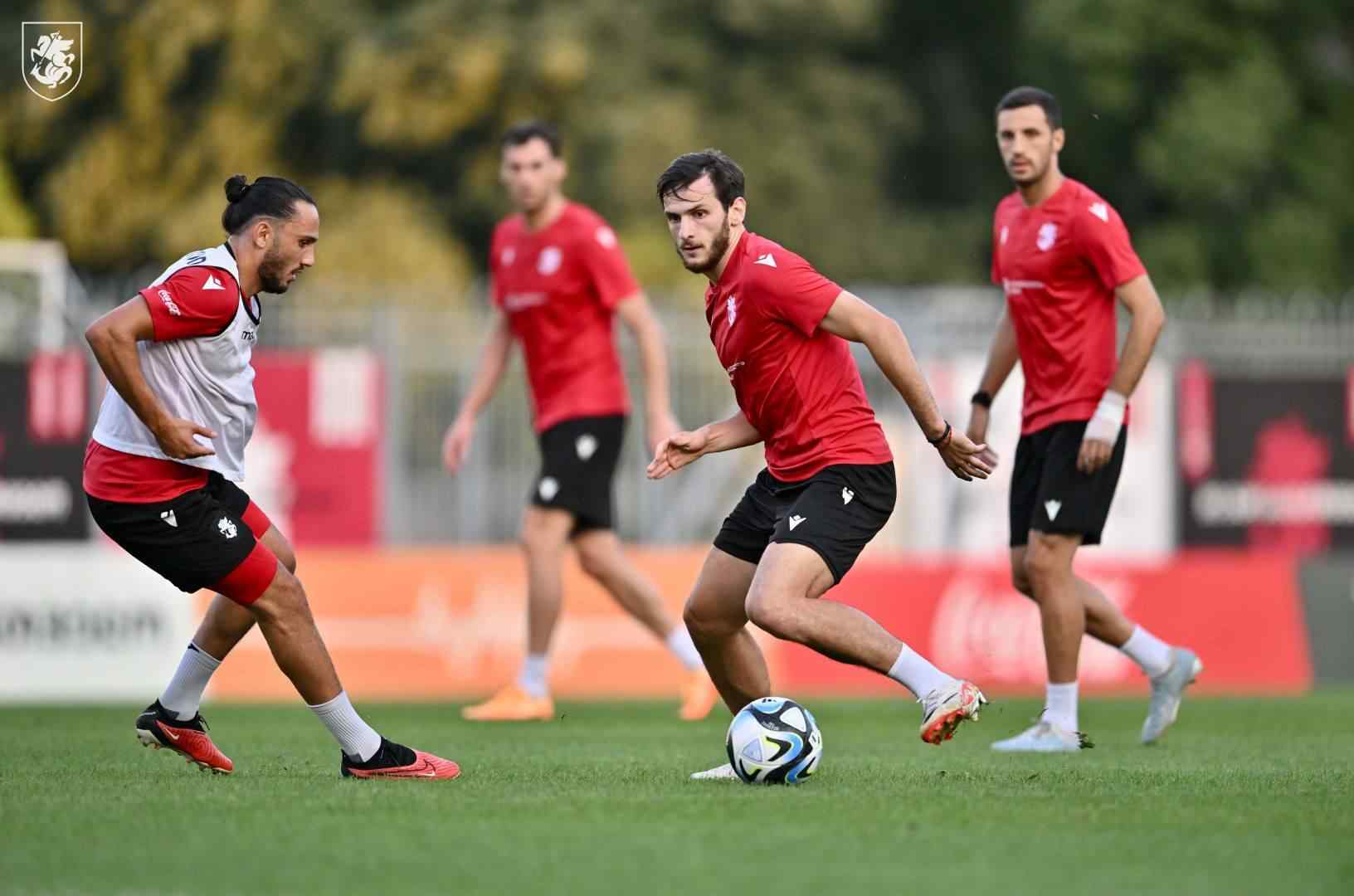 უკვე სრული შემადგენლობით - საქართველოს ნაკრები ევრო 2024-ის მატჩებისთვის ემზადება #1TVSPORT