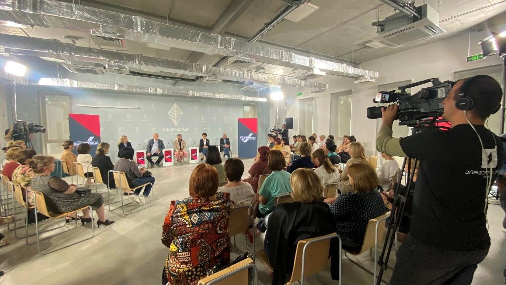 პირველი არხის ახალი პროექტი „გადაწყვეტილება“