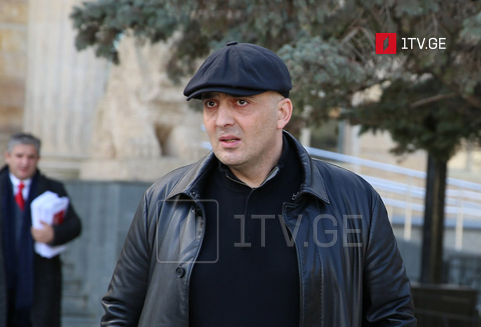 ფარცხალაძეს სასამართლომ დაუსწრებლად პატიმრობა შეუფარდა