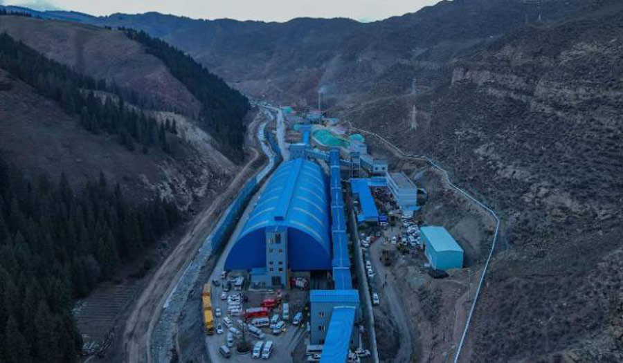 ჩინეთში, ქვანახშირის მაღაროში ხანძრის შედეგად 16 ადამიანი დაიღუპა