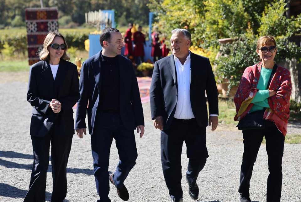 ირაკლი ღარიბაშვილმა ვიქტორ ორბანს წინანდლის მამულში უმასპინძლა [ვიდეო]