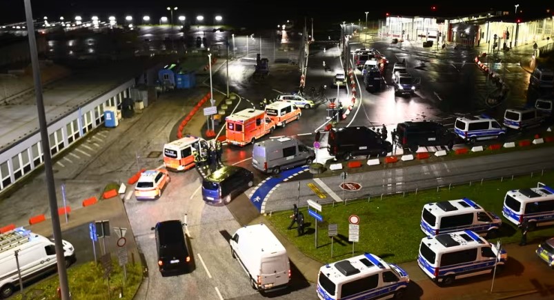 ჰამბურგის აეროპორტი, სადაც შეიარაღებული მამაკაცი იმყოფება, კვლავ დაკეტილია