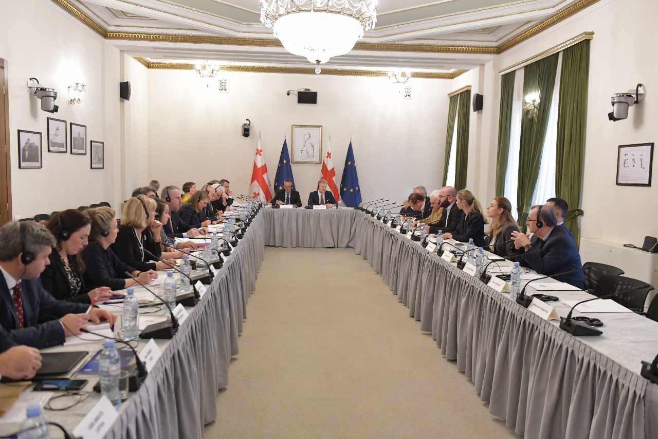 საპარლამენტო ოპოზიციის წევრები ევროკავშირის სპეციალური წარმომადგენლების დელეგაციას შეხვდნენ