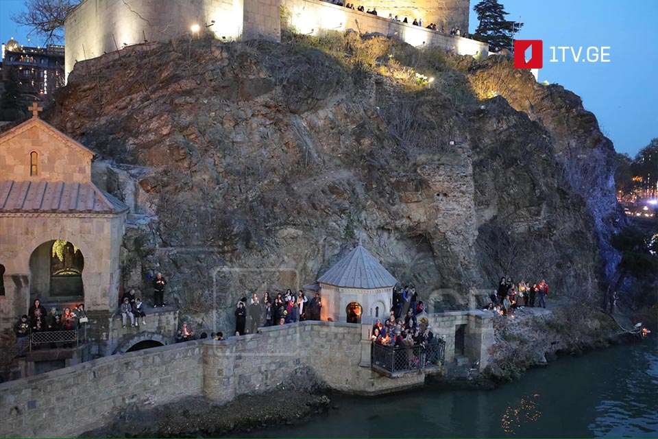 საქართველოს მართლმადიდებელი ეკლესია 100 ათასი მოწამის ხსენების დღეს აღნიშნავს