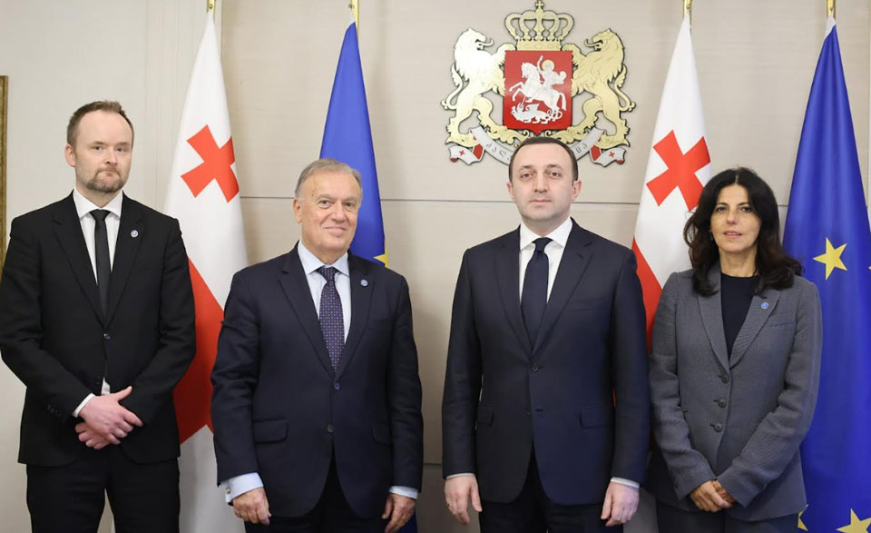 ირაკლი ღარიბაშვილი ვენეციის კომისიის დელეგაციას შეხვდა