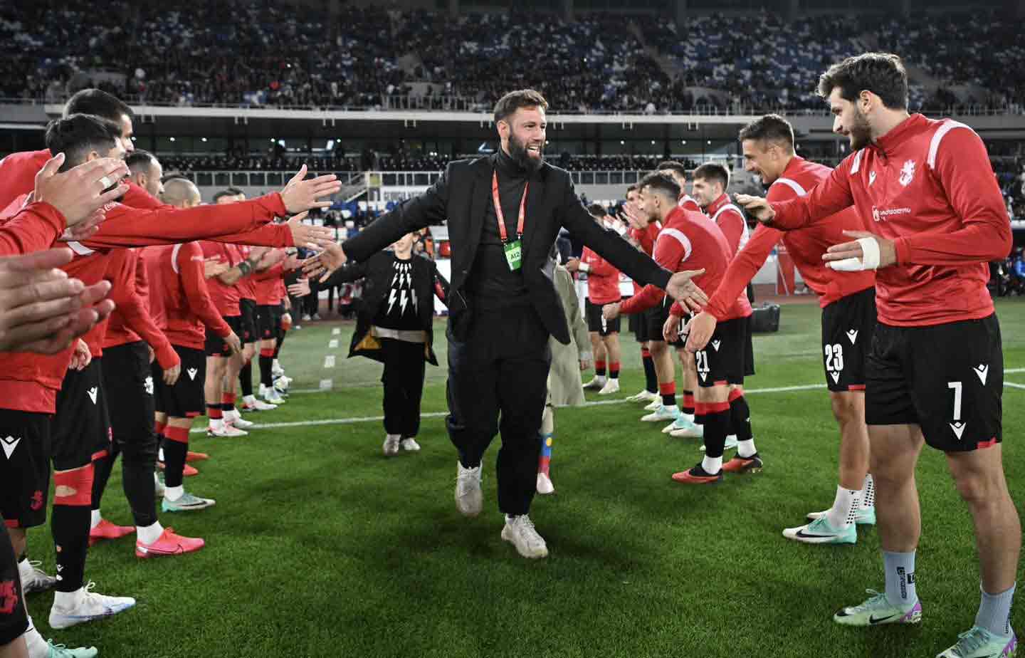 საქართველოს ნაკრების მოთამაშეებმა ლევან მჭედლიძე ფეხბურთიდან გააცილეს #1TVSPORT