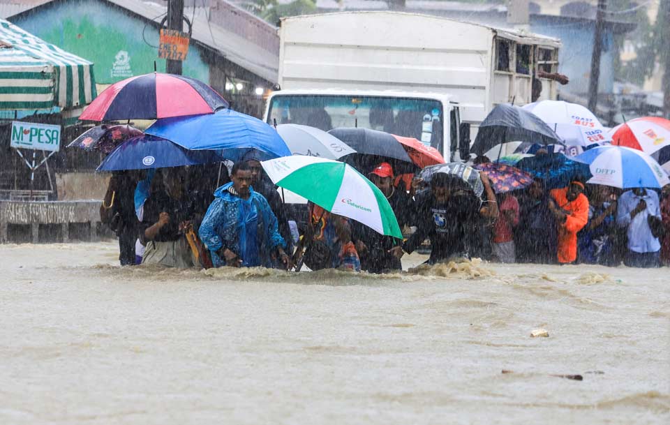 მედიის ცნობით, დომინიკელთა რესპუბლიკაში ძლიერი წვიმის შედეგად, სულ მცირე, 21 ადამიანი დაიღუპა, ათასობით ადამიანს კი საცხოვრებლის დატოვება მოუწია