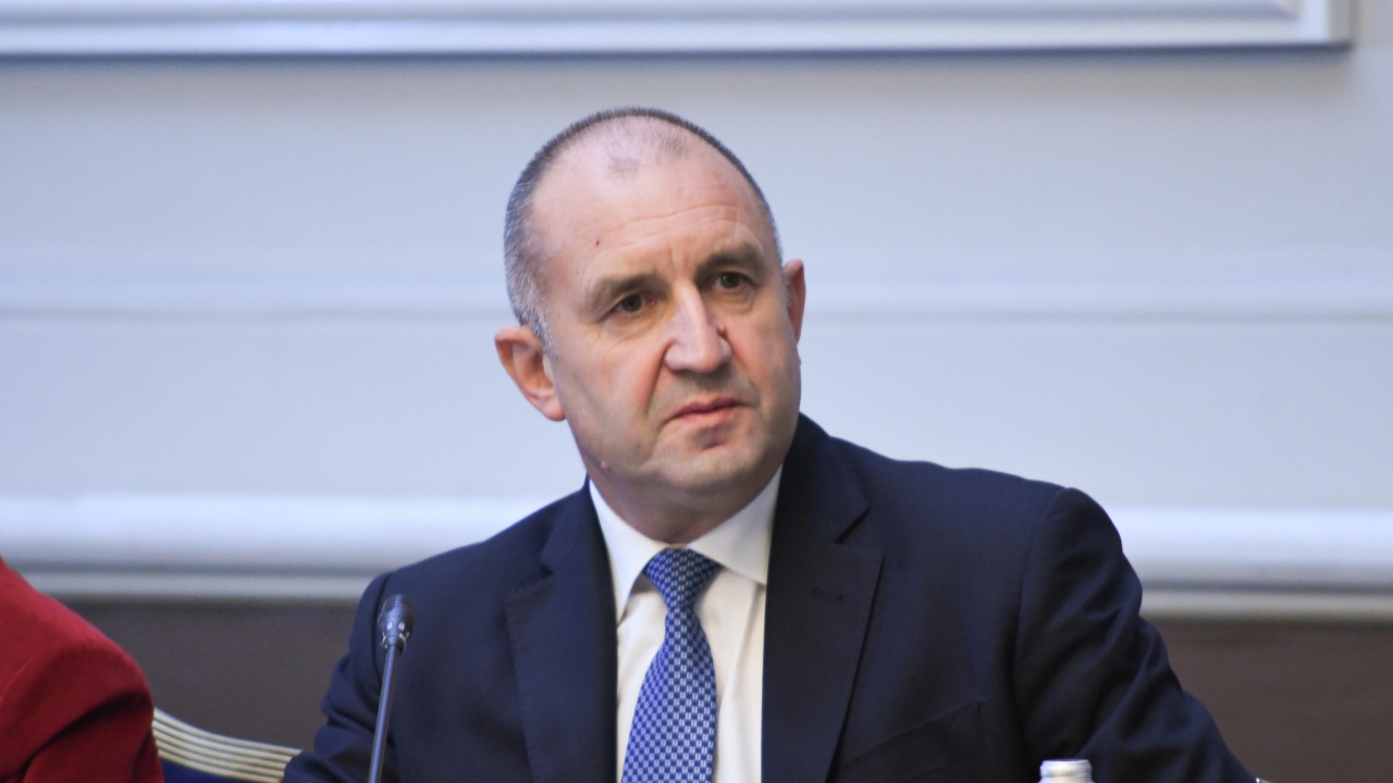 ბულგარეთის პრეზიდენტმა ვეტო დაადო კანონს, რომელიც უკრაინისთვის ჯავშანტრანსპორტიორების მიწოდებას ითვალისწინებს
