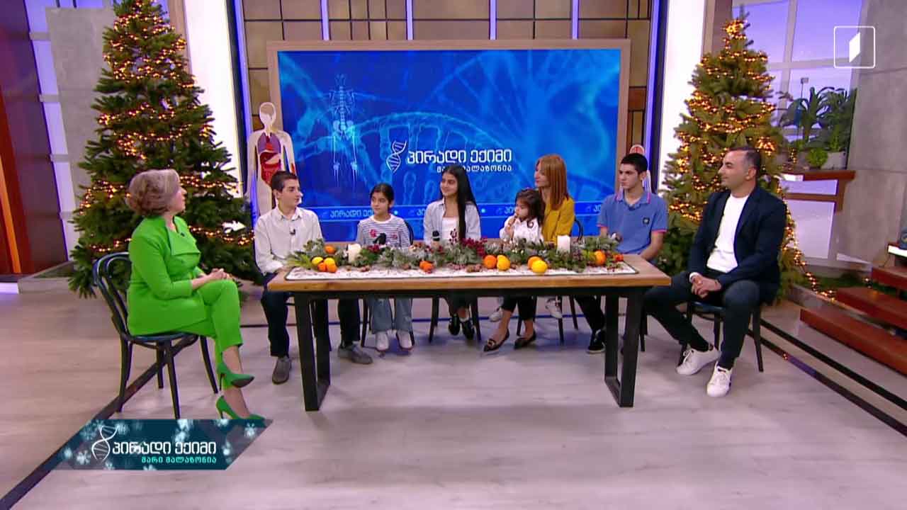 პირადი ექიმი - საახალწლო რჩევები პედიატრისგან / კვებითი შუქნიშანი გოგიშვილებთან ერთად #LIVE