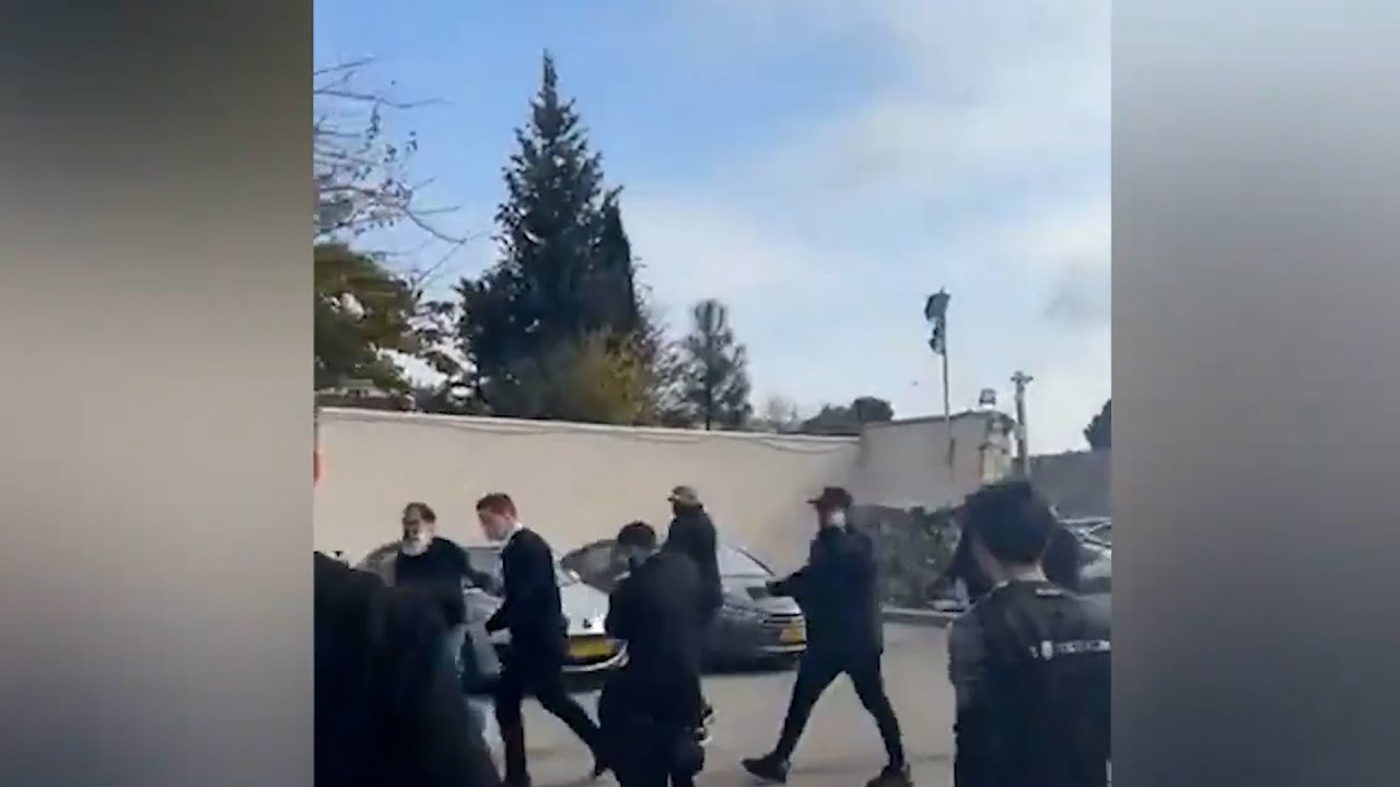 მედიის ცნობით, იერუსალიმის სომხურ უბანში სასულიერო პირებსა და ახალგაზრდებს თავს დაესხნენ, დაშავდა რამდენიმე ადამიანი