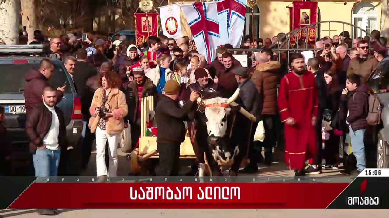 საშობაო ალილო მიმდინარეობს მარნეულში