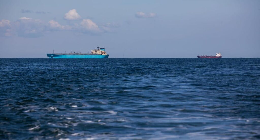 „ბლუმბერგი“ - ქაოსი წითელ ზღვაში სურსათის მიწოდებას უქმნის საფრთხეს და პროდუქტების გაძვირების რისკს აჩენს
