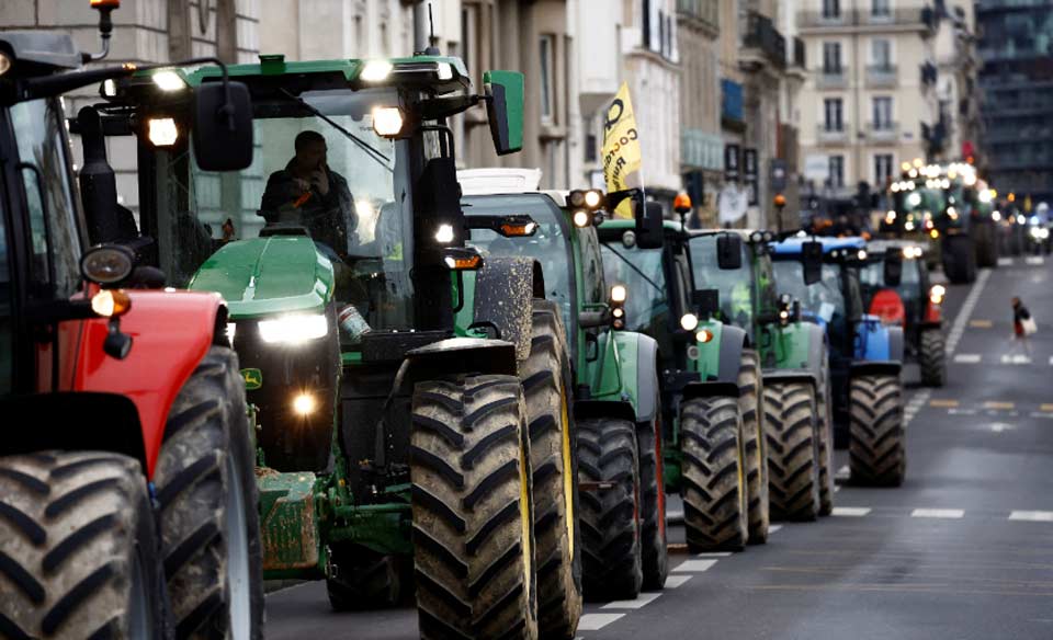 საფრანგეთში ფერმერები საპროტესტო აქციებს განაგრძობენ
