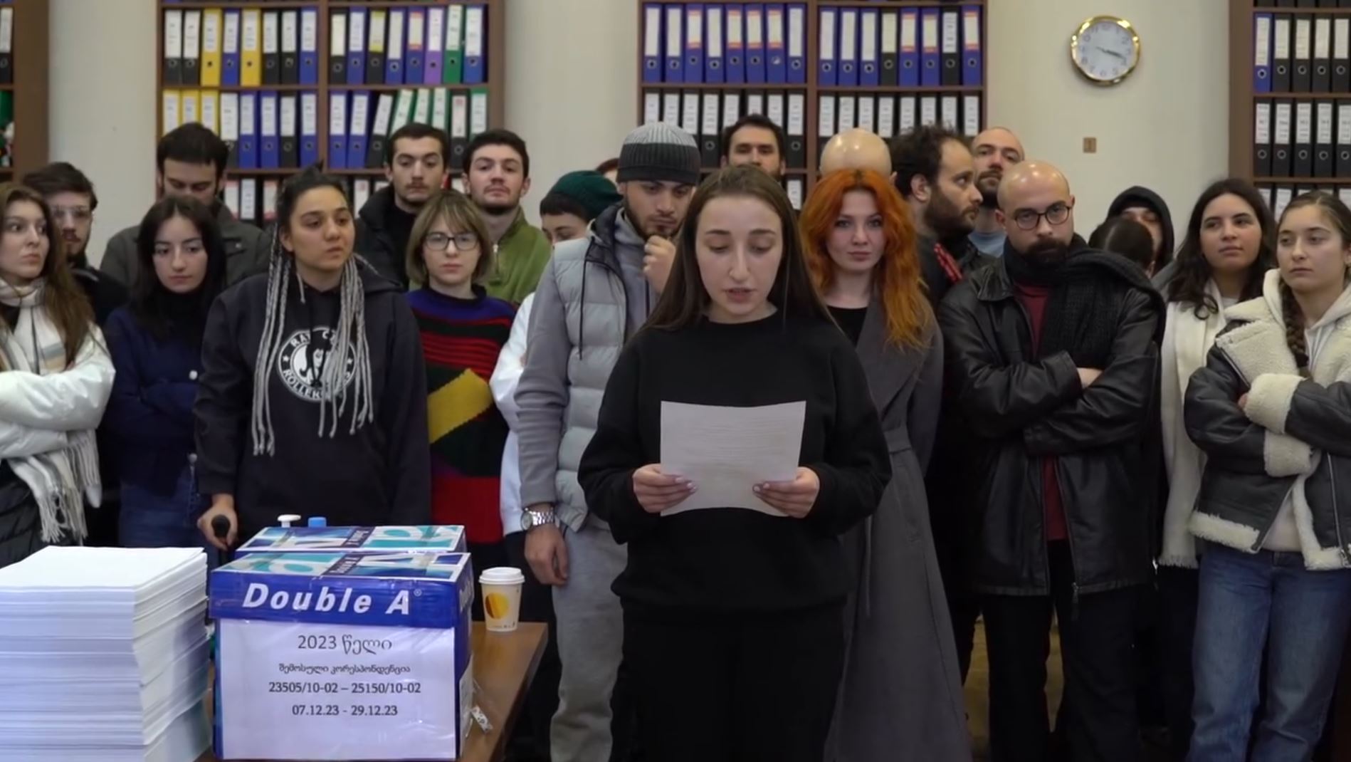 „მაისის სტუდენტური მოძრაობა“ - დავიკავეთ თსუ-ს კანცელარია, ვითხოვთ, შეწყდეს ოჯახების გამოსახლება, დაუყოვნებლივ გათავისუფლებდნენ აკაკი ჩიქობავა და გიორგი ხასაია 