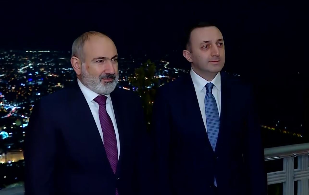 ირაკლი ღარიბაშვილმა ნიკოლ ფაშინიანს ვახშამზე უმასპინძლა