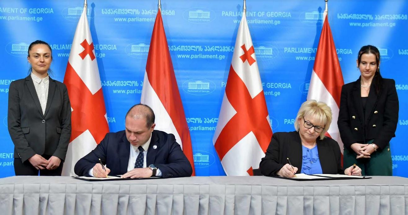საქართველოსა და ლატვიის საპარლამენტო კომიტეტებმა თანამშრომლობის შესახებ ერთობლივ კომუნიკეს მოაწერეს ხელი