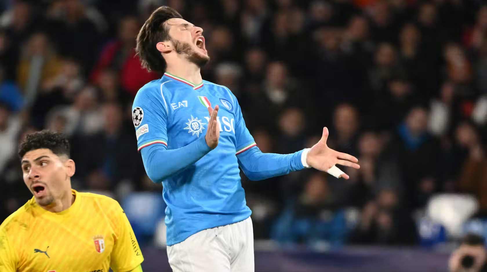 Il Mattino - კალცონას კვარაცხელიას პროტესტი არ მოეწონა, „ნაპოლის“ პრეზიდენტი კი ქართველის დასჯაზე ფიქრობს #1TVSPORT