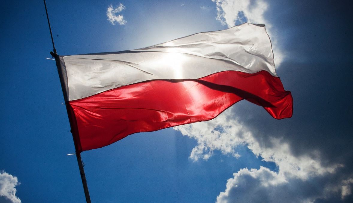 პოლონეთის თავდაცვის მინისტრის მოადგილე აცხადებს, რომ პოლონეთი არ განიხილავს უკრაინაში სამხედროების გაგზავნას