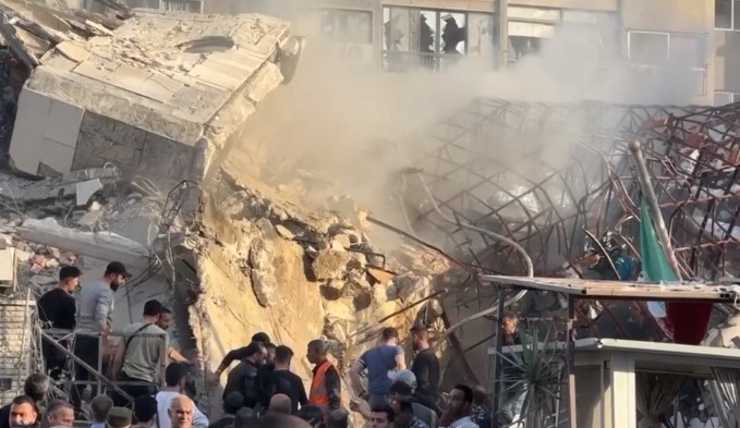 სირიის ხელისუფლების ცნობით, ისრაელის მიერ დამასკოზე მიტანილი ავიაიერიშის შედეგად განადგურებულია ირანის საკონსულოს შენობა, არიან დაღუპულები