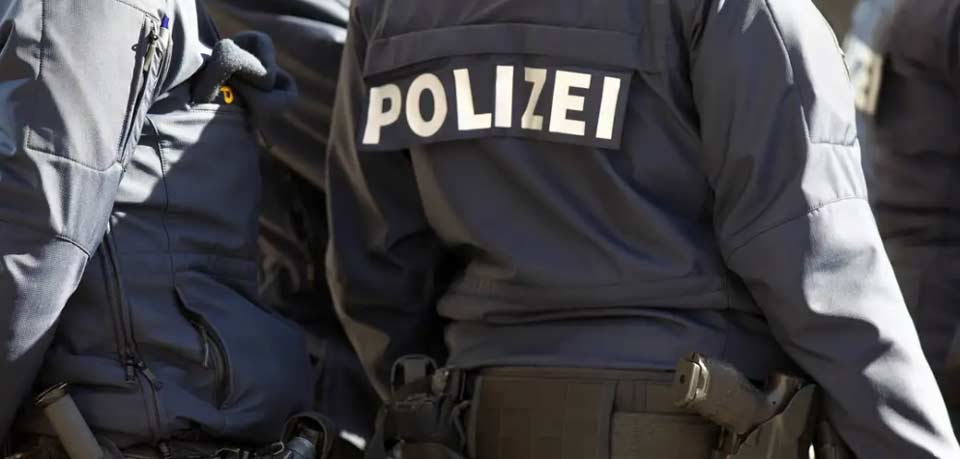 „დოიჩე ველე“ - ულტრამემარჯვენე შეხედულებების გამო გერმანიაში 400-ზე მეტი სამართალდამცველის წინააღმდეგ გამოძიება მიმდინარეობს