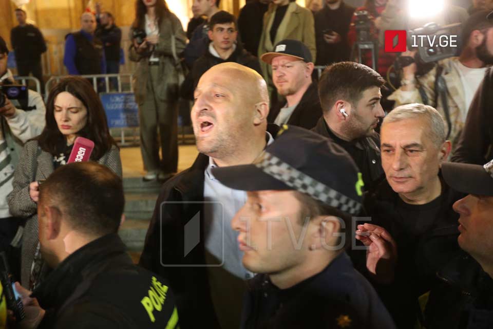 აგრესიული ქმედება პირველი არხის გადამღები ჯგუფის მიმართ