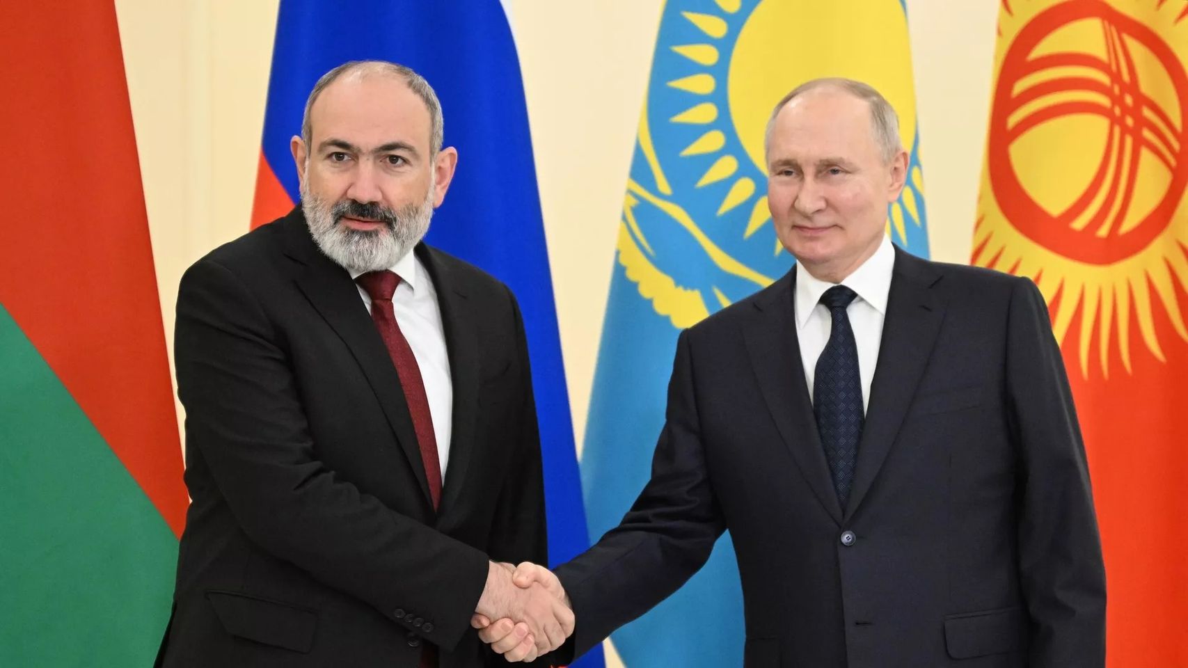 მოსკოვში აცხადებენ, რომ ვლადიმერ პუტინი და ნიკოლ ფაშინიანი მოკლევადიან პერიოდში შეძლებენ, პირადად განიხილონ სხვადასხვა საკითხი, მათ შორის რუსი მესაზღვრეების გასვლა