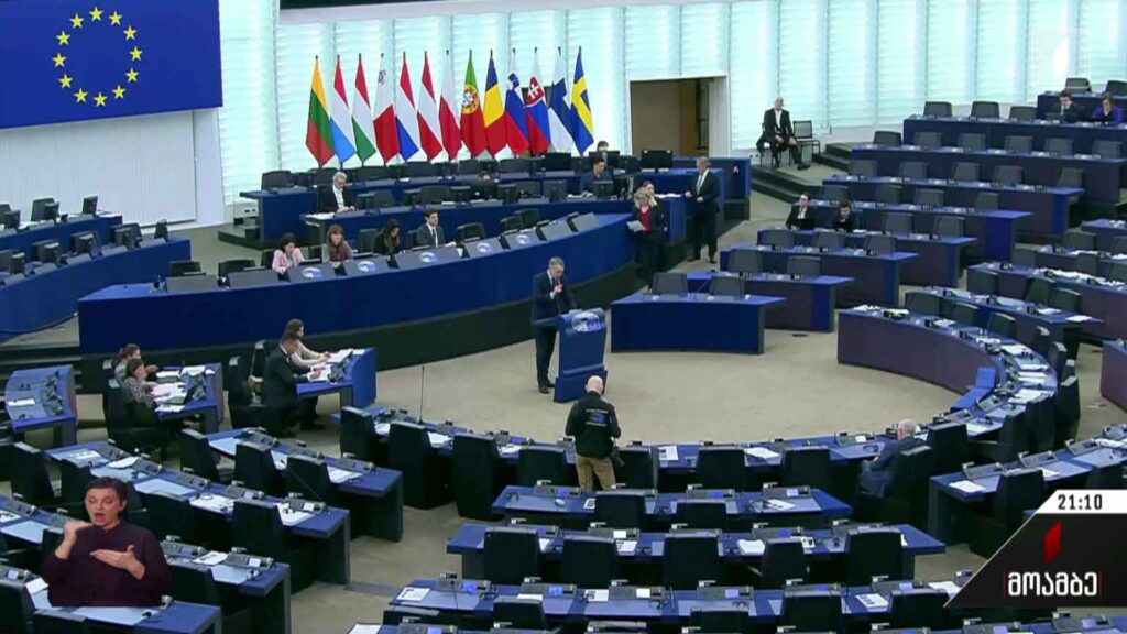 დებატები ევროპარლამენტში – რას ითხოვენ ევროდეპუტატები