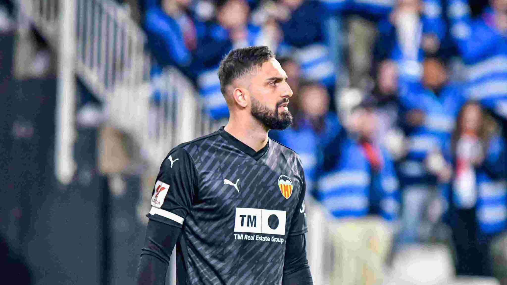 ეს შეცდომა ვერ გადაფარავს გამარჯვებებს, რომლებიც მამარდაშვილმა მოგვიტანა - „ვალენსიის“ ფანები ქართველ მეკარეს ამხნევებენ #1TVSPORT