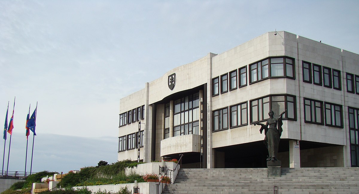 სლოვაკეთის პარლამენტმა პოლიტიკურად მოტივირებული ძალადობის წინააღმდეგ რეზოლუციას ერთხმად დაუჭირა მხარი 