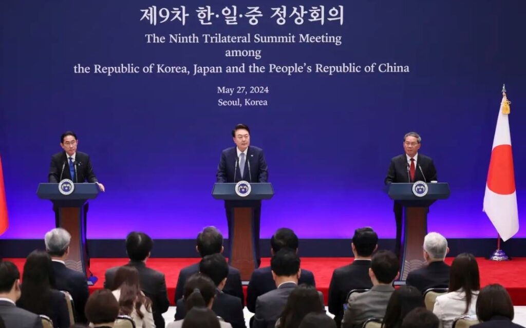 იაპონია, სამხრეთ კორეა და ჩინეთი ეკონომიკური, სავაჭრო და უსაფრთხოების კუთხით ურთიერთობებში ახალ თანამშრომლობას იწყებენ