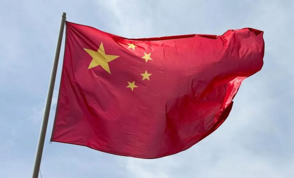 ჩინეთი გაერთიანებული სამეფოს საიდუმლო დაზვერვის სამსახურს ჩინელი სახელმწიფო მოხელეების ჯაშუშებად გადაბირებაში სდებს ბრალს