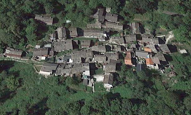 იტალიის ერთ-ერთ სოფელში, სადაც სულ 46 ადამიანი ცხოვრობს, ადგილობრივი თვითმმართველობის არჩევნებში 30 კანდიდატი დარეგისტრირდა