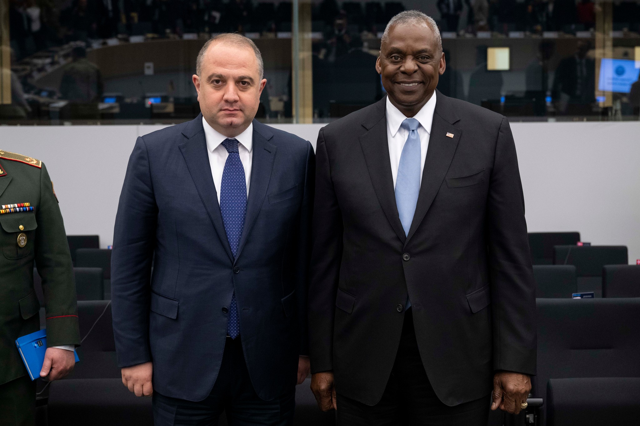 ირაკლი ჩიქოვანმა უკრაინის თავდაცვის საკონტაქტო ჯგუფის შეხვედრაში მიიღო მონაწილეობა