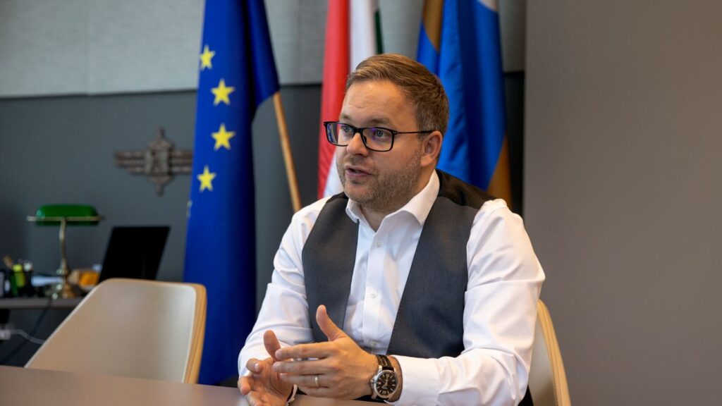 უნგრეთის პრემიერ-მინისტრის მრჩეველი - უკრაინაში ომის დასასრულებლად ვიქტორ ორბანის სამშვიდობო გეგმა ევროკავშირის ყველა ლიდერის მაგიდაზეა