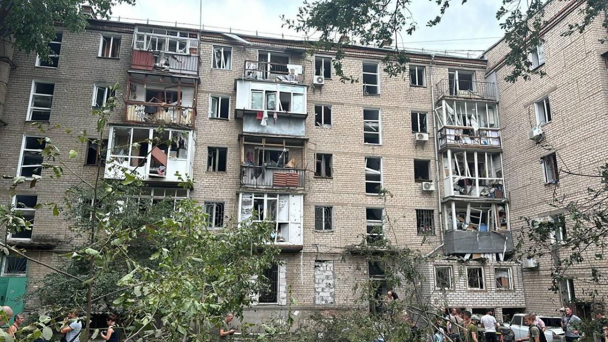 რუსეთის არმიის მიერ უკრაინის ქალაქ ნიკოლაევის დაბომბვის შედეგად დაღუპულთა რიცხვი ოთხამდე გაიზარდა