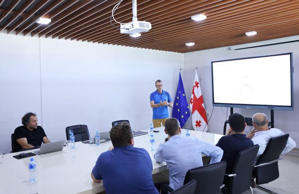 საერთაშორისო საკონსულტაციო შვეიცარიულმა კომპანიამ საქართველოში 22 მყინვარულ ხეობაში კვლევების პირველი ეტაპი დაასრულა