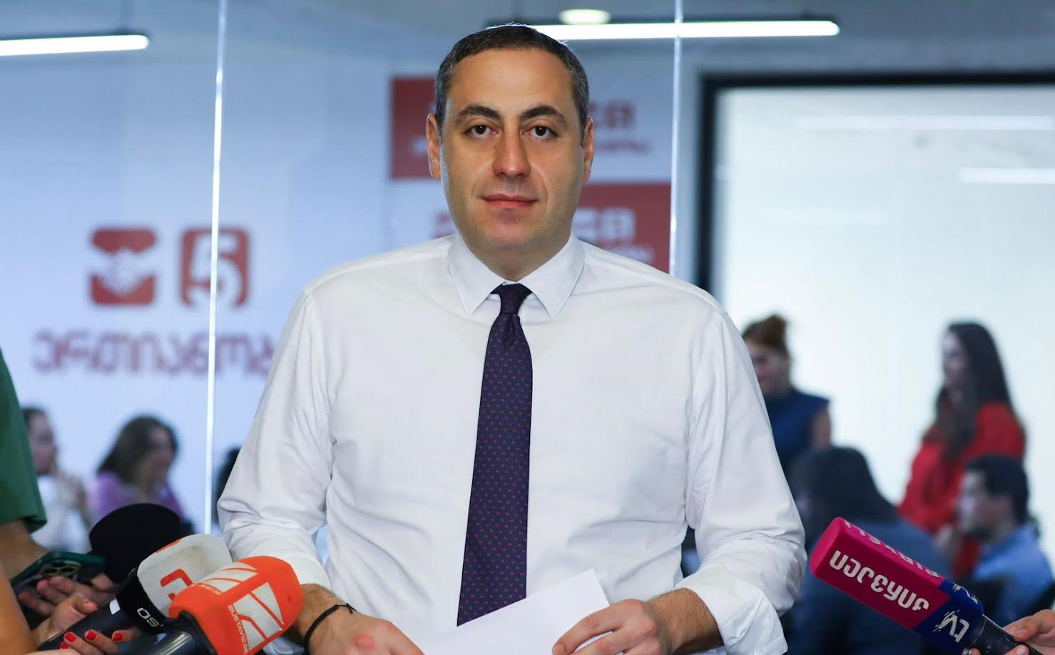 გიორგი ვაშაძე - როგორ შეიძლება, მთავრობის მიერ დაფინანსებული ორგანიზაცია იყოს არასამთავრობო, „ქართულ ოცნებას“ სურს, ქვეყნის ძარცვის უფლება შეინარჩუნოს