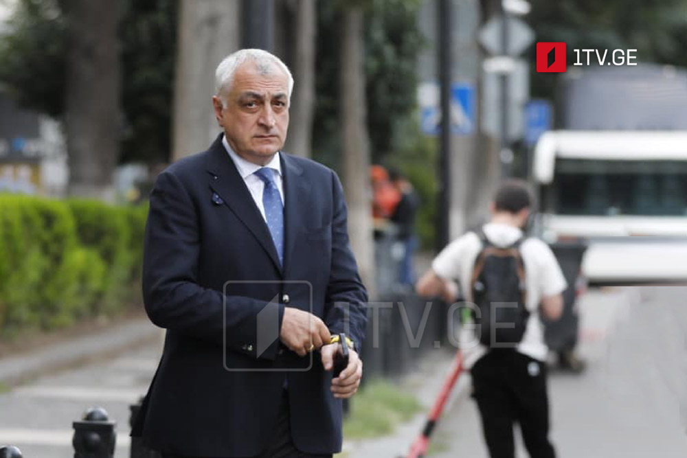მამუკა ხაზარაძეს აღკვეთის ღონისძიების სახით 50 000-ლარიანი გირაო შეეფარდა